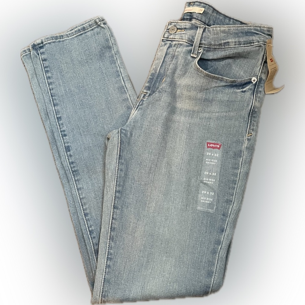 Levi’s Mid Rise Skinny Jeans – Women’s Size 29x32 – NWT
